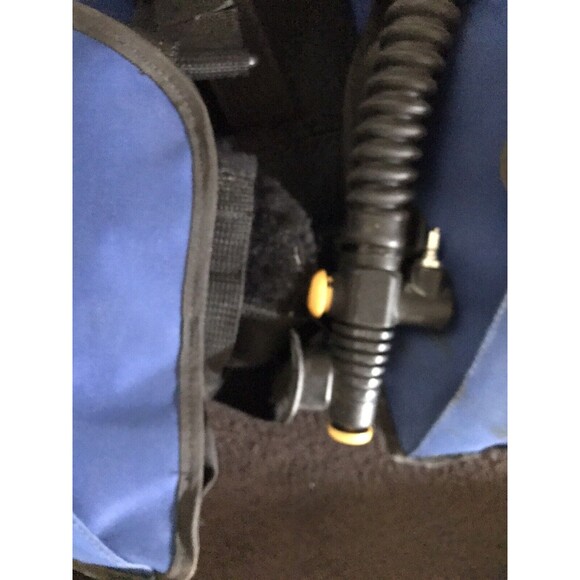 Vintage Men's Cousteau Blue Red Weighted Scuba Dive BCD Vest Untested - Picture 3 of 5